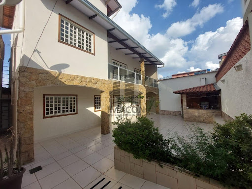 Casa em Industrial  -  Contagem