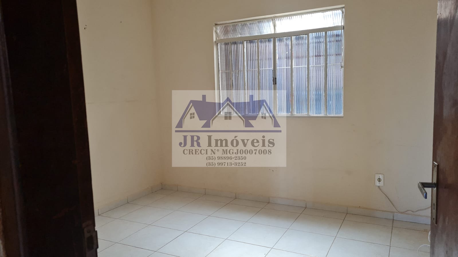 Casa à venda com 2 quartos, 1 banheiro, 2 vagas e 189m² no Vila Isabel, Itajubá (MG) — foto 24 de 29