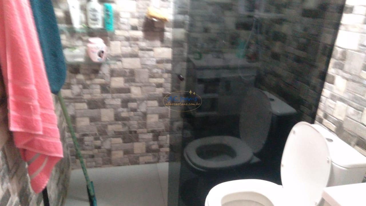 Casa à venda com 2 quartos, 1 banheiro, 1 vaga e 98m² no Anhanguera, Praia Grande (SP) — foto 6 de 9