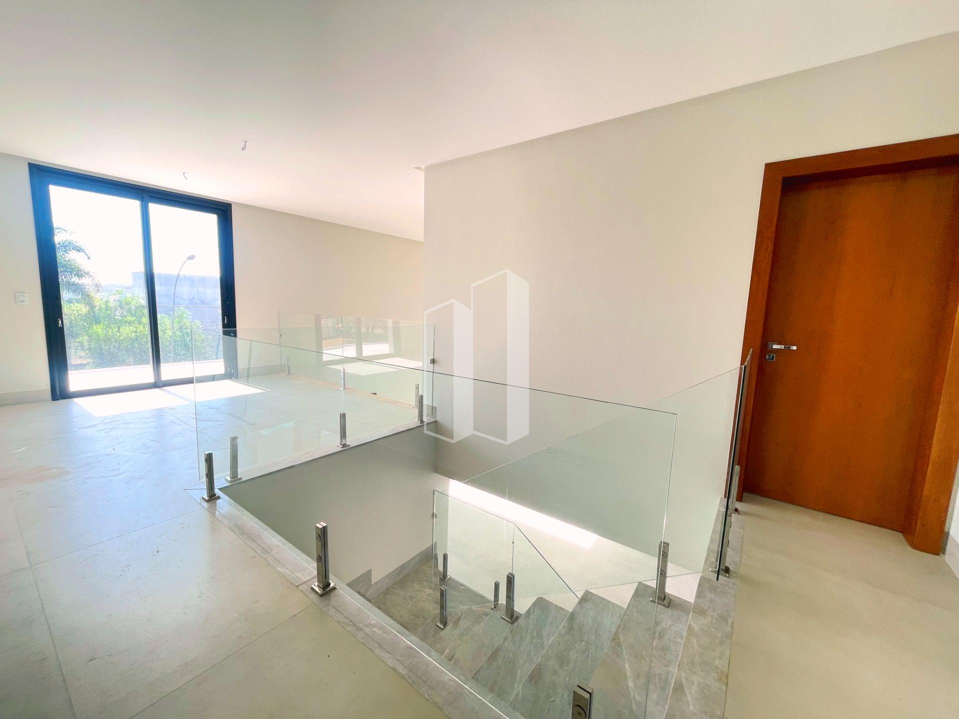 Casa à venda com 5 quartos, 5 suítes, 4 vagas e 380m² no Alphaville Flamboyant Residencial Araguaia, Goiânia (GO) — foto 11 de 16