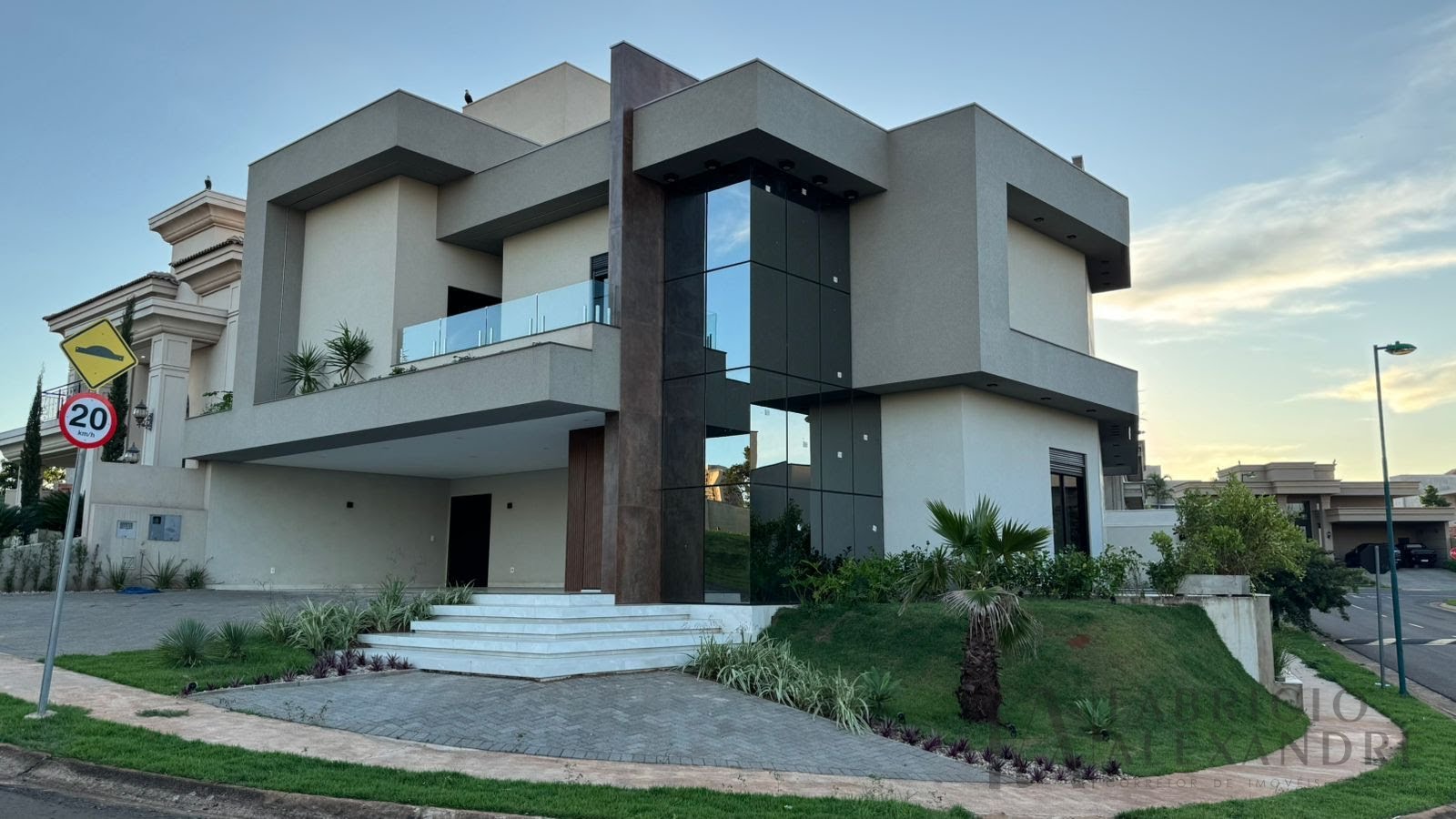 Casa à venda com 4 quartos, 4 suítes, 6 vagas e 385m² no Quinta do Golfe Jardins, São José do Rio Preto (SP) — foto 2 de 30