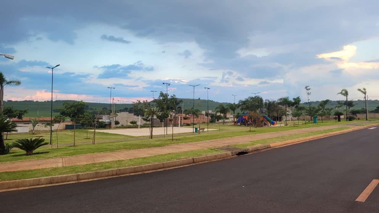 Terreno à venda com 275m² de terreno no Recreio Anhangüera, Ribeirão Preto (SP) — foto 2 de 10