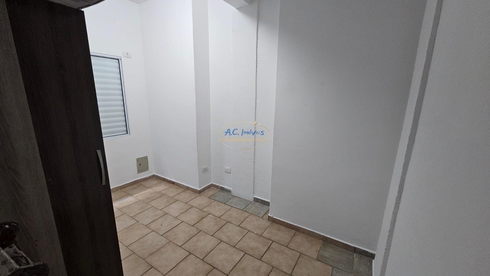 Casa à venda com 3 quartos, 1 suíte, 3 vagas e 190m² no Guilhermina, Praia Grande (SP) — foto 22 de 30