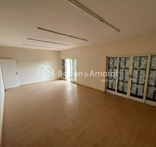 Casa, 3 quartos, 330 m² - Foto 11
