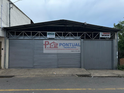padrao trifasico, galpao de 150m2  + área de 400m2 