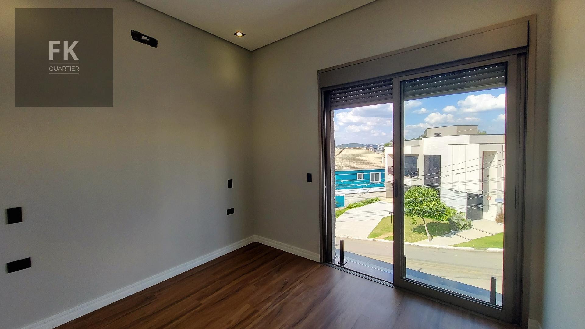 Casa à venda com 3 quartos, 3 suítes, 6 vagas e 265m² no Suru, Santana de Parnaíba (SP) — foto 17 de 27