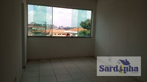 Sala Comercial para Alugar no Jardim Maria Rosa, Taboão da Serra