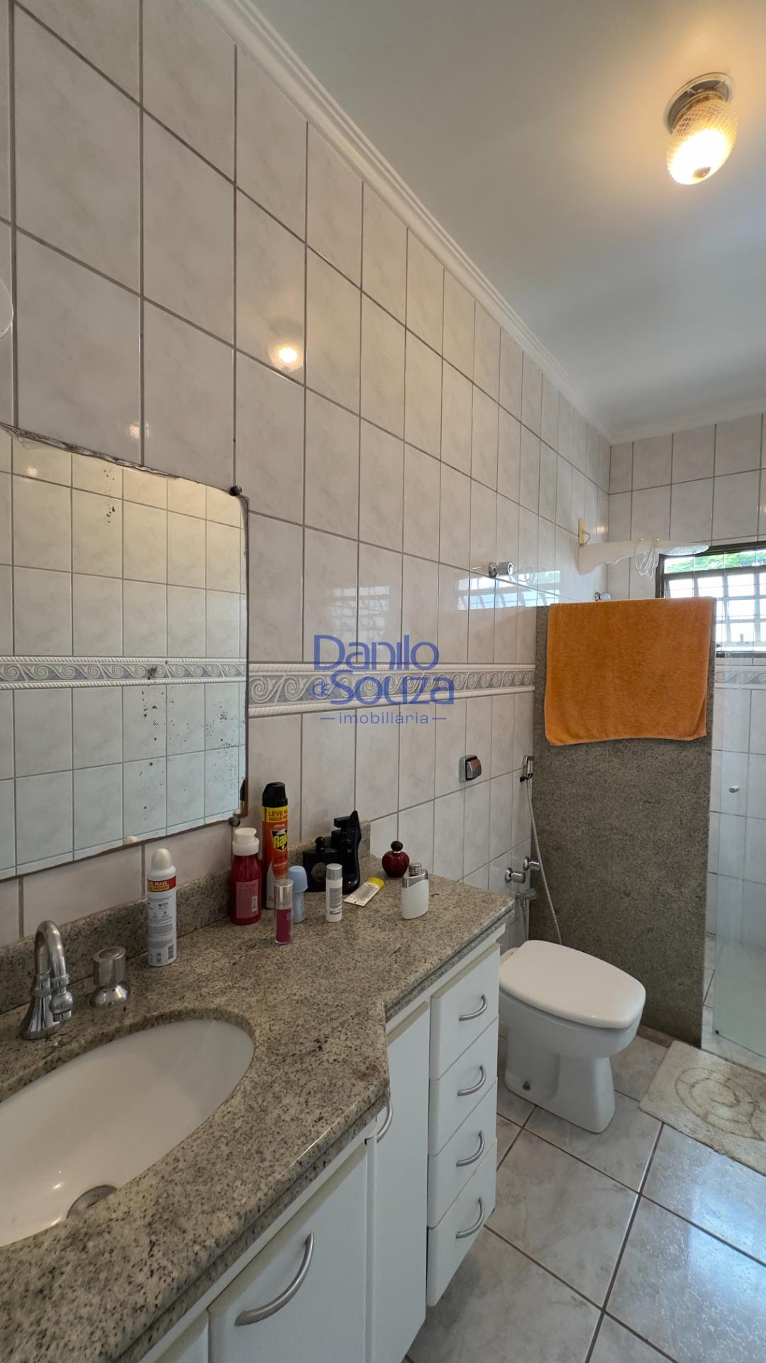 Casa à venda com 3 quartos, 1 suíte, 2 vagas e 411m² no Vila Andrea, Araxá (MG) — foto 15 de 18