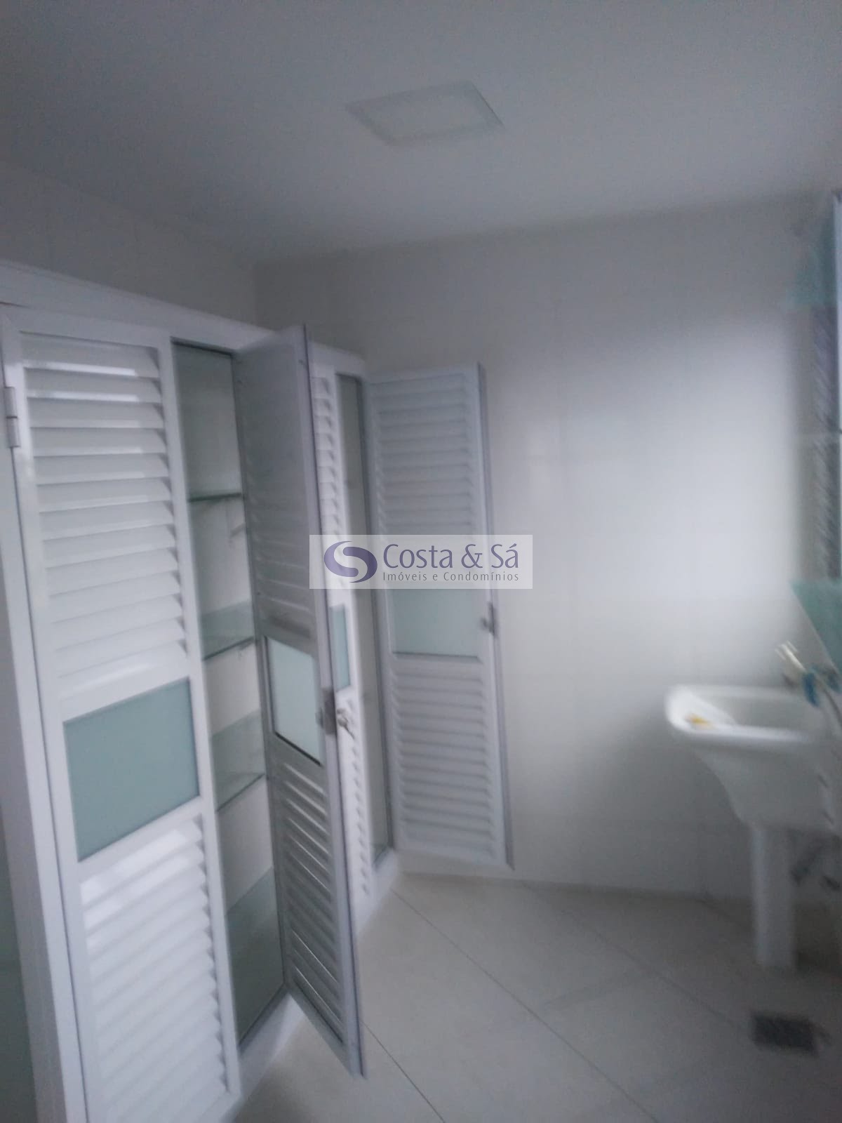 Apartamento à venda com 2 quartos, 1 banheiro, 1 vaga e 56m² no Recreio, Rio das Ostras (RJ) — foto 7 de 9