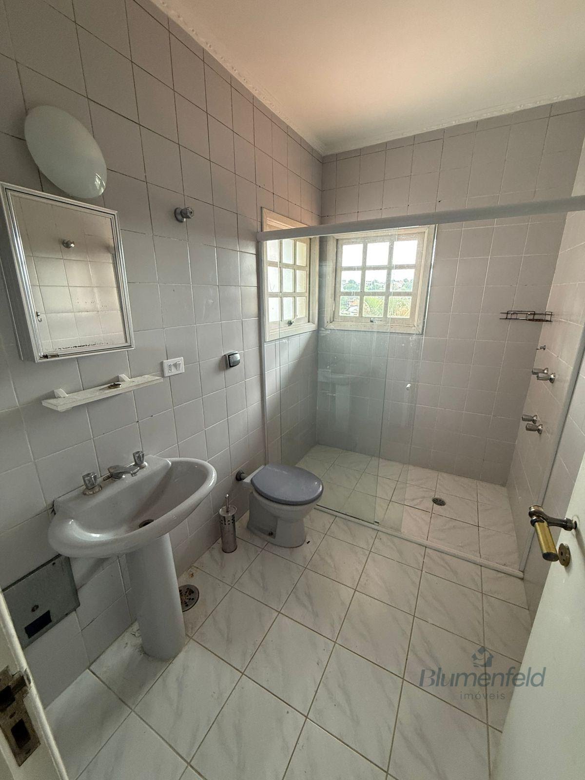 Casa para alugar com 3 quartos, 1 suíte, 4 vagas e 280m² no Condomínio Country Club, Arujá (SP) — foto 17 de 20