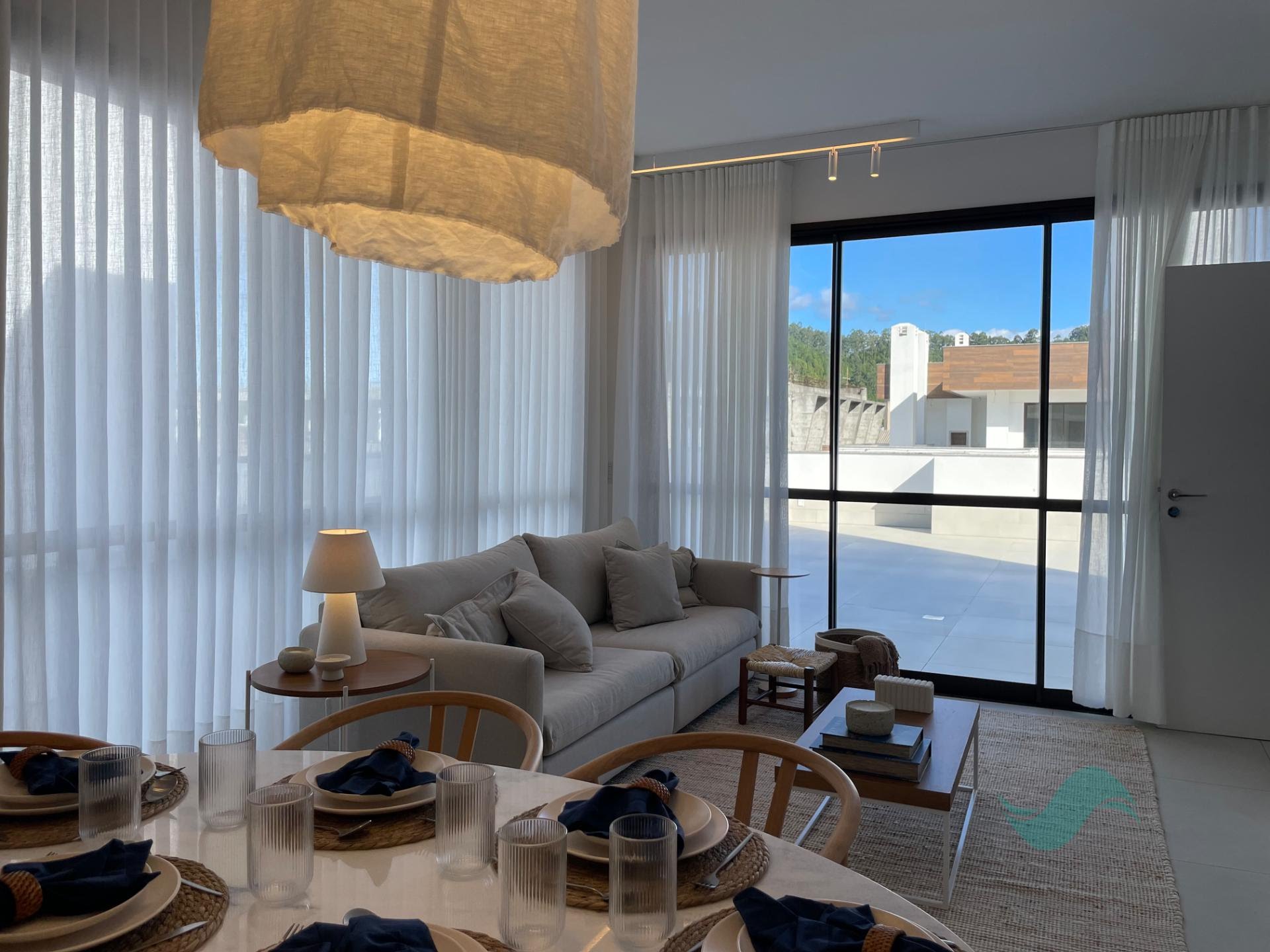 Cobertura à venda com 2 quartos, 3 banheiros, 2 vagas e 183m² no Canasvieiras, Florianópolis (SC) — foto 7 de 12