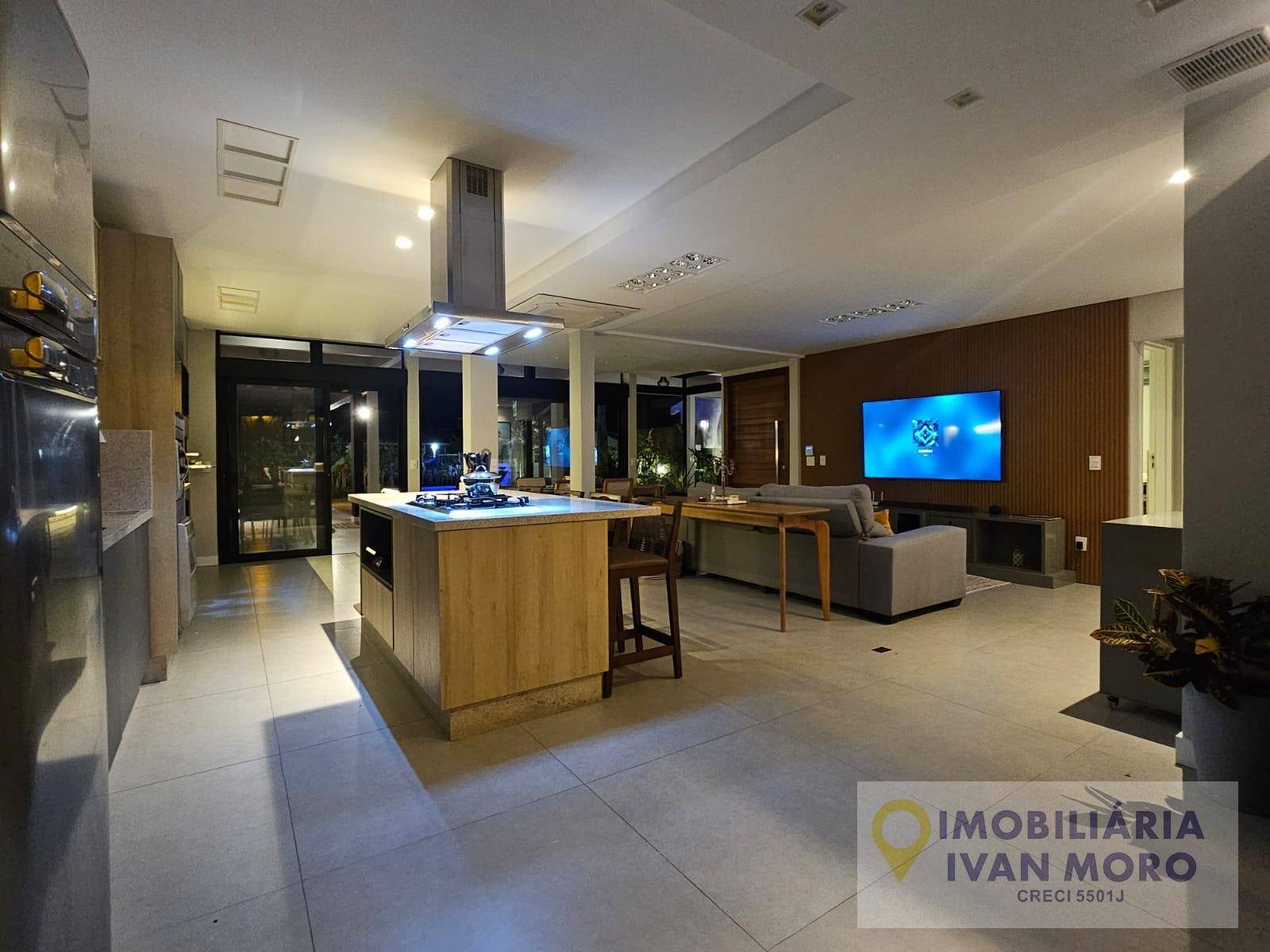 Casa para alugar com 3 quartos, 1 suíte, 3 vagas e 159m² no Daniela, Florianópolis (SC) — foto 4 de 30
