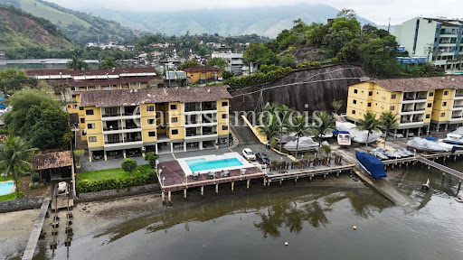 Apartamento Frente Mar para Venda em Angra dos Reis / RJ no bairro Caeira