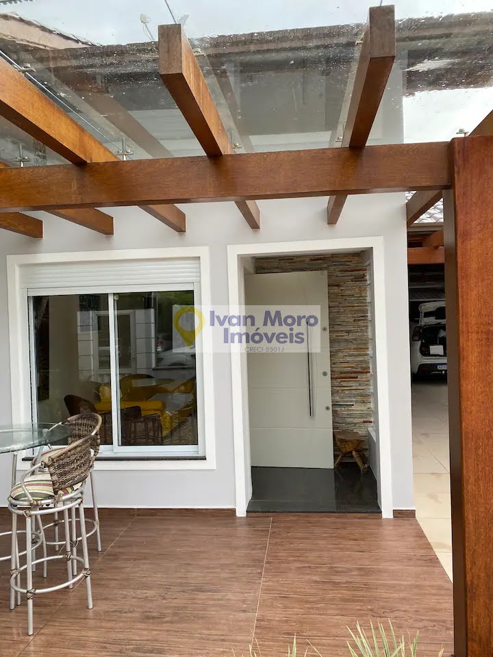 Casa para alugar com 4 quartos, 3 suítes, 3 vagas e 350m² no Daniela, Florianópolis (SC) — foto 7 de 30