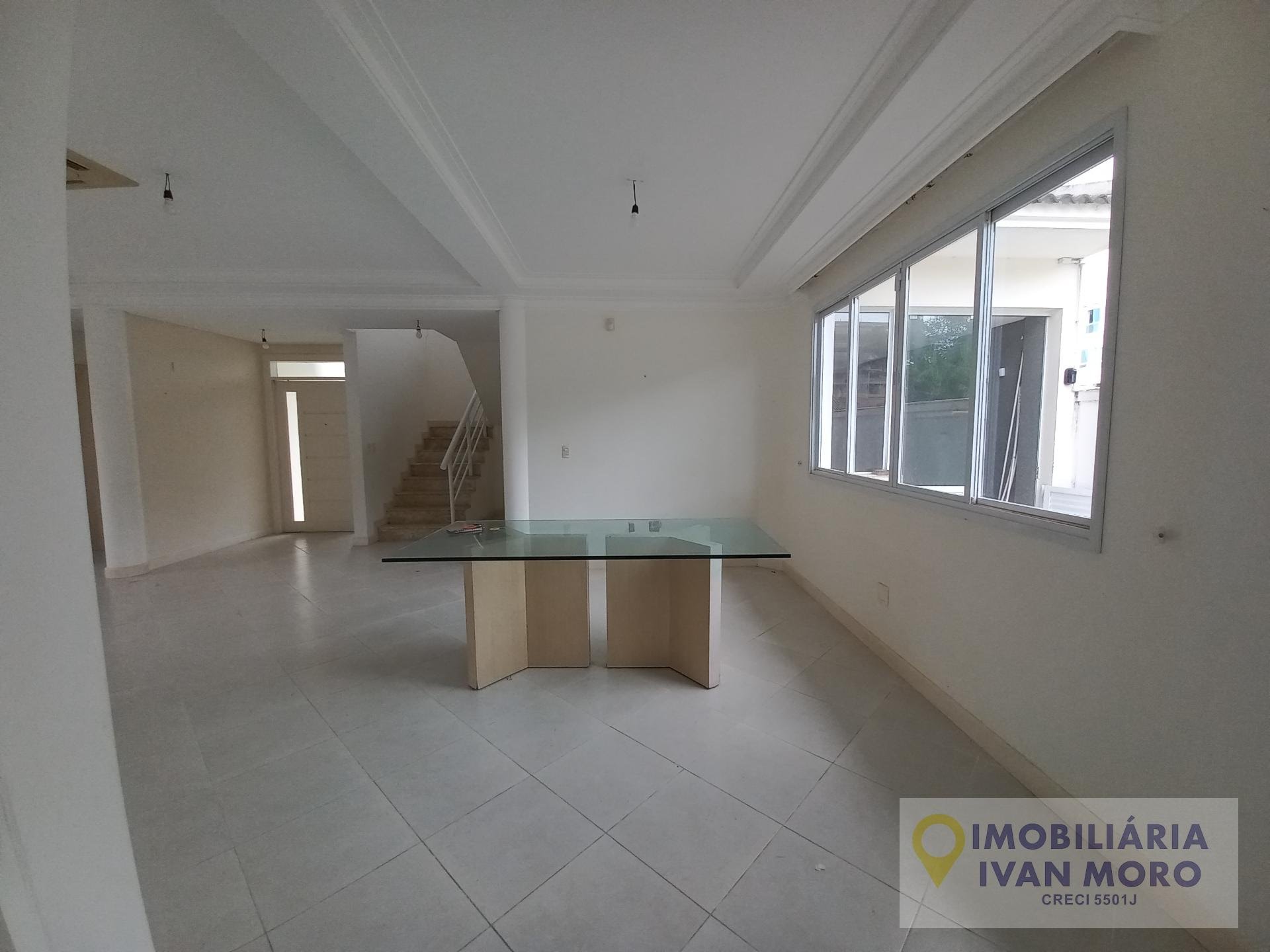 Casa à venda com 5 quartos, 3 suítes, 2 vagas e 286m² no Jurerê, Florianópolis (SC) — foto 14 de 30
