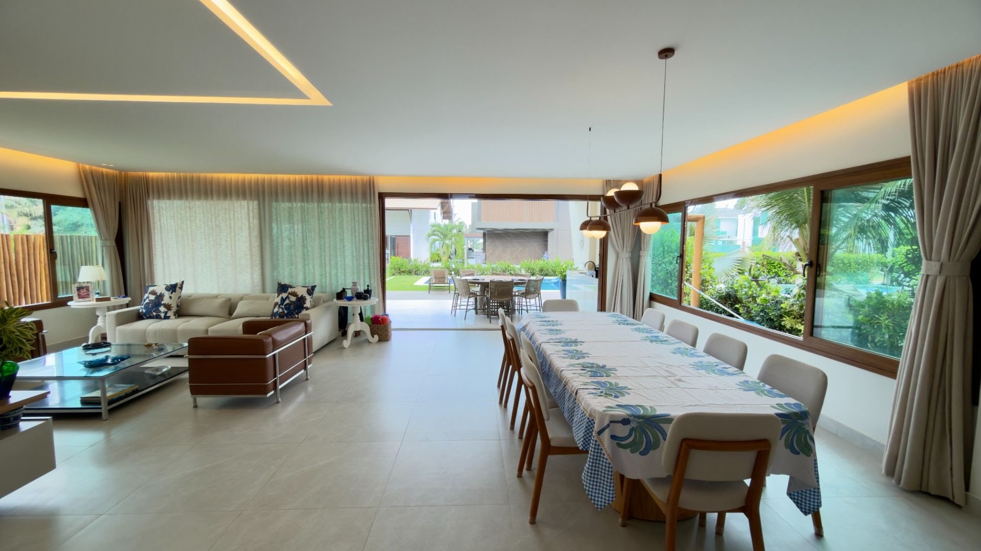 Casa à venda com 6 quartos, 6 suítes, 4 vagas e 347m² no Muro Alto, Ipojuca (PE) — foto 16 de 30