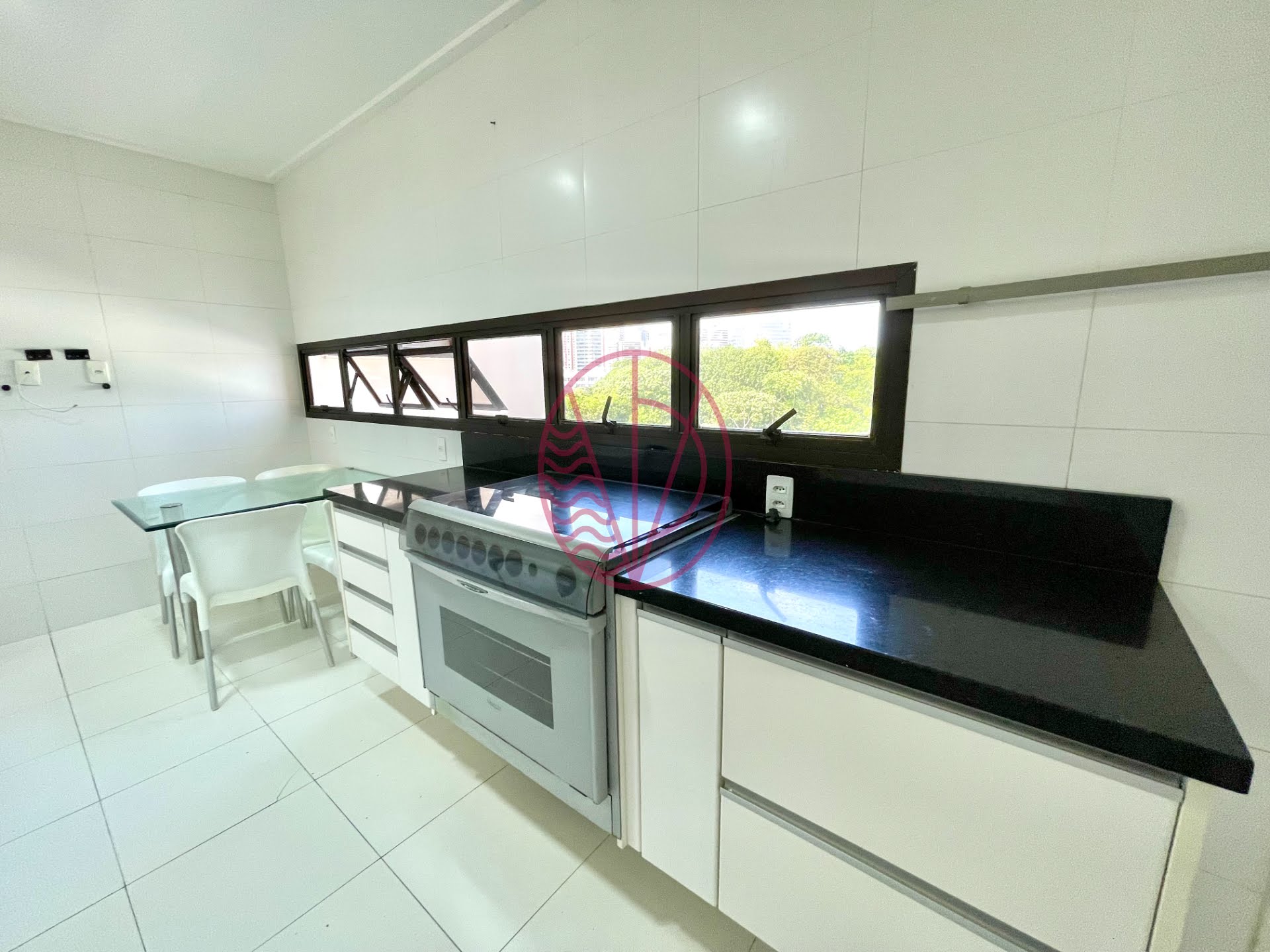 Apartamento à venda com 3 quartos, 2 suítes, 3 vagas e 212m² no Itaigara, Salvador (BA) — foto 15 de 30