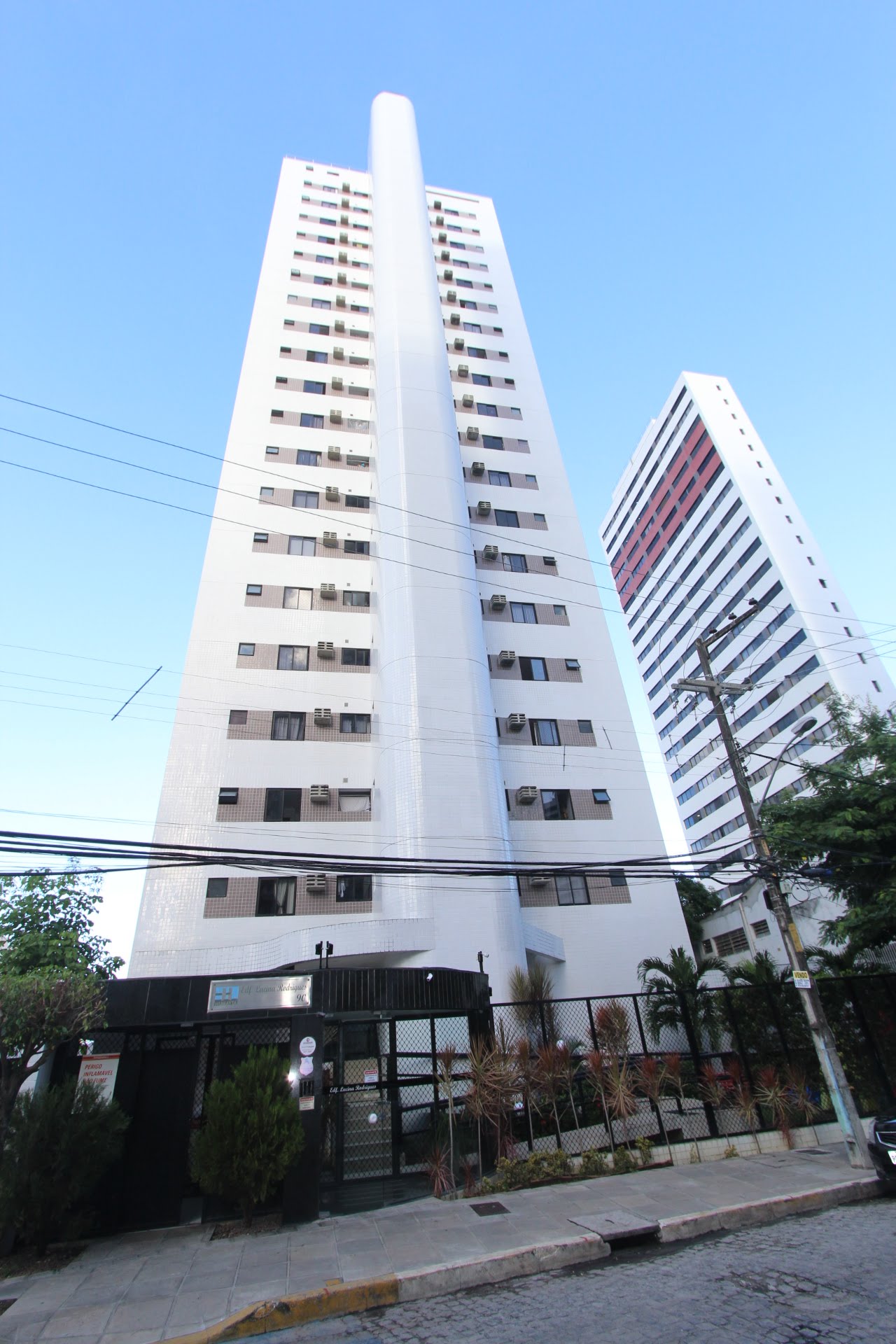 Apartamento à venda com 2 quartos, 1 suíte, 1 vaga e 70m² no Casa Amarela, Recife (PE) — foto 16 de 20