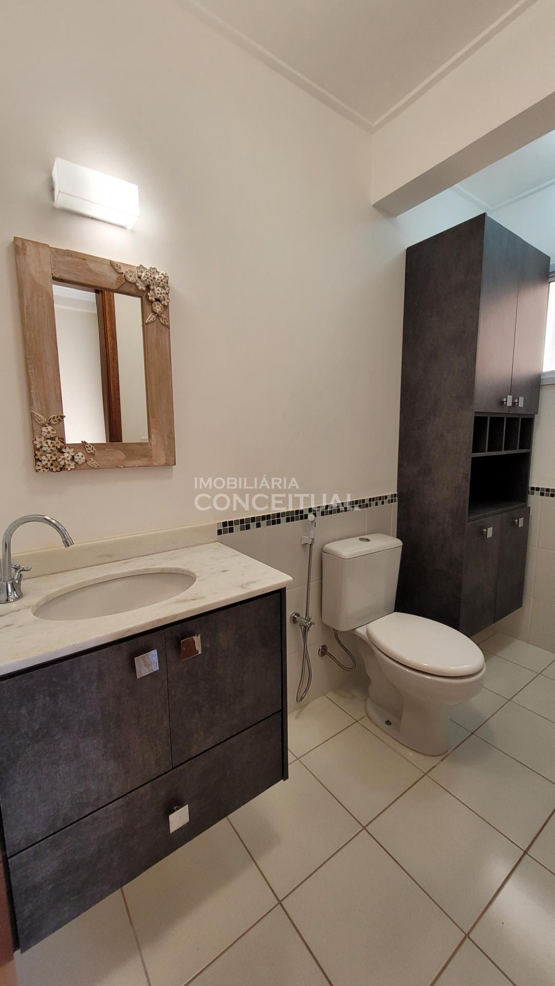 Quarto 1 - Banheiro