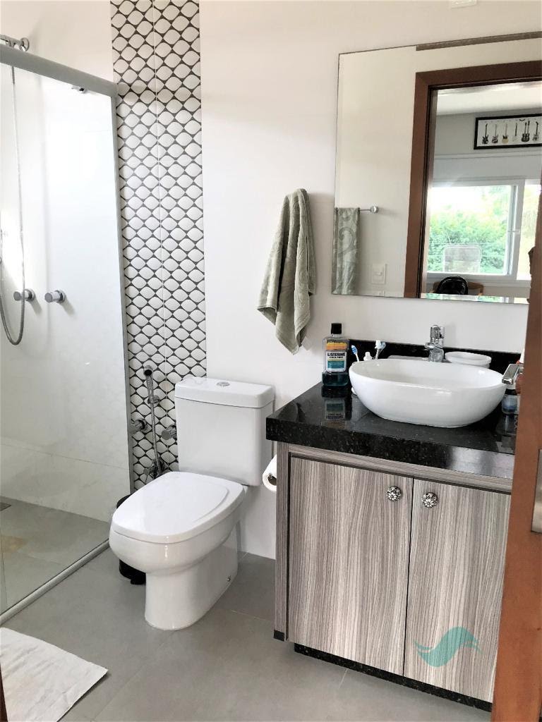 Casa à venda com 4 quartos, 4 banheiros, 2 vagas e 242m² no Jurerê Internacional, Florianópolis (SC) — foto 12 de 21