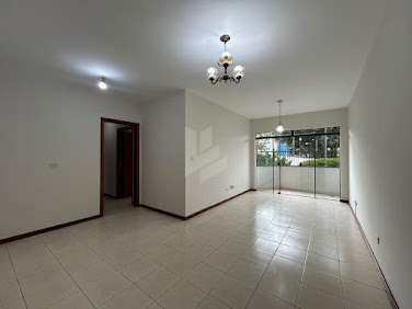 Apartamento em Centro  -  Assis