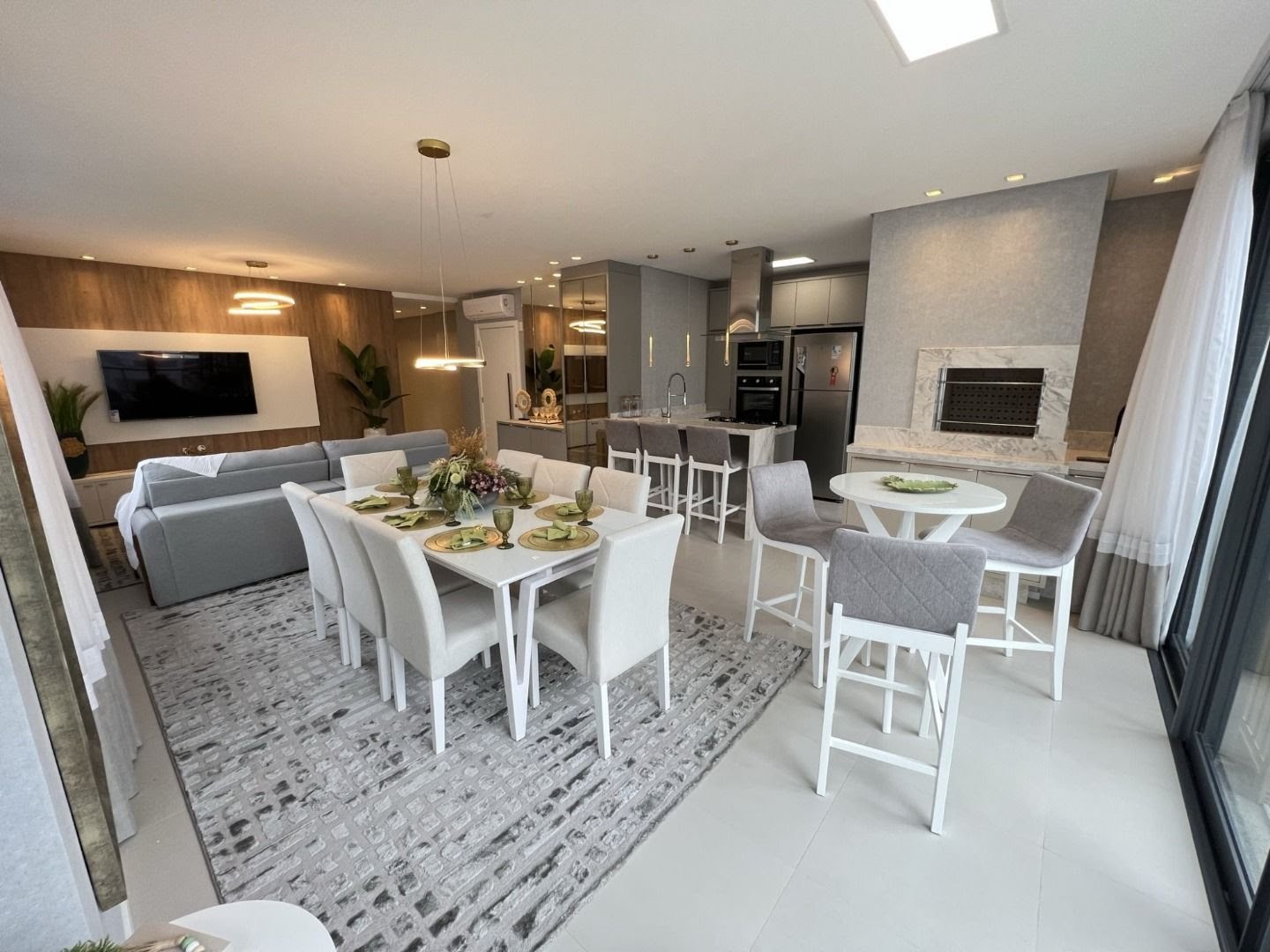 Apartamento à venda com 4 quartos, 2 suítes, 3 vagas e 134m² no Andorinha, Itapema (SC) — foto 12 de 28