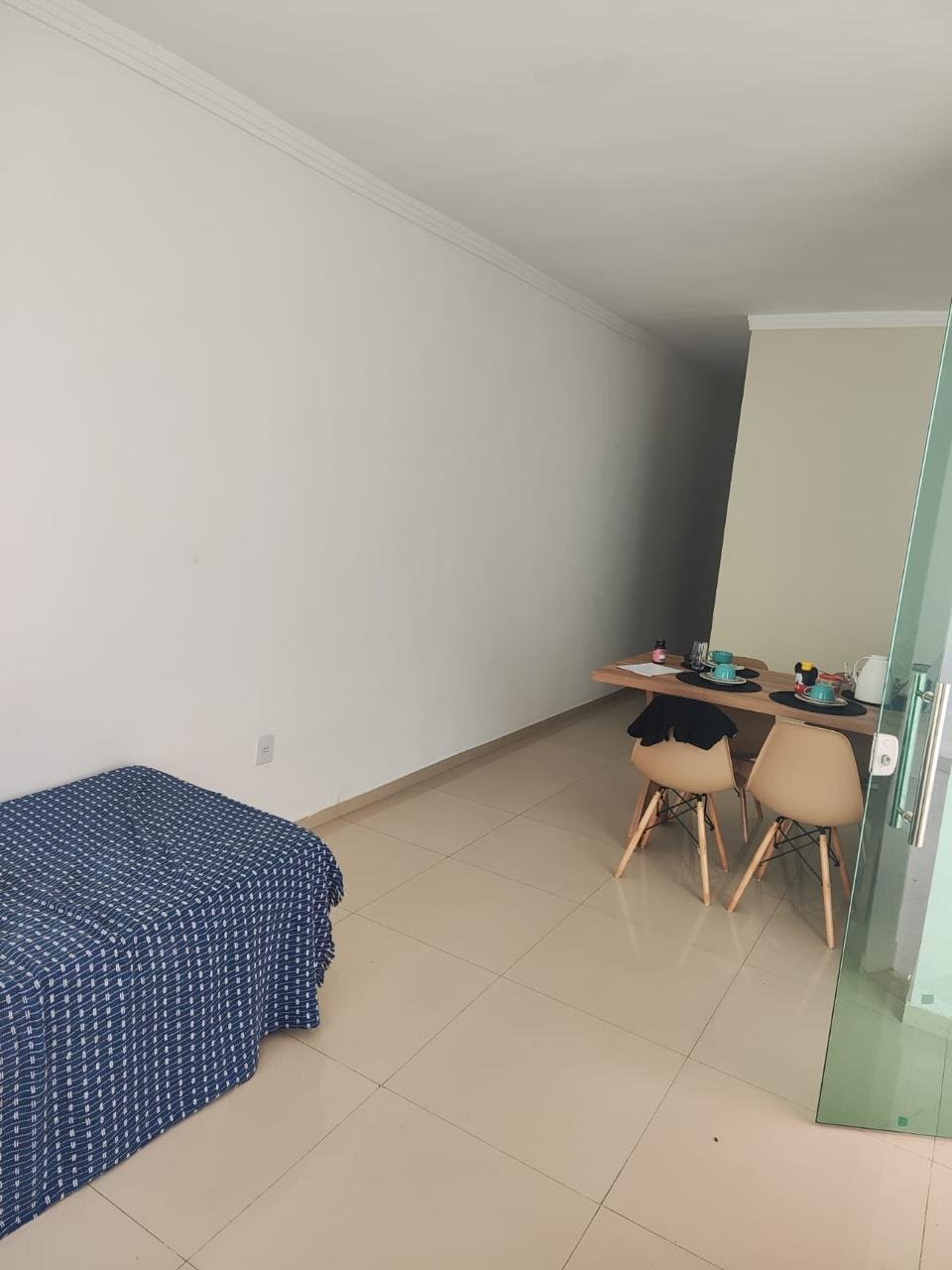 Casa à venda com 3 quartos, 1 suíte, 2 vagas e 75m² no Mangabeira, Feira de Santana (BA) — foto 4 de 10