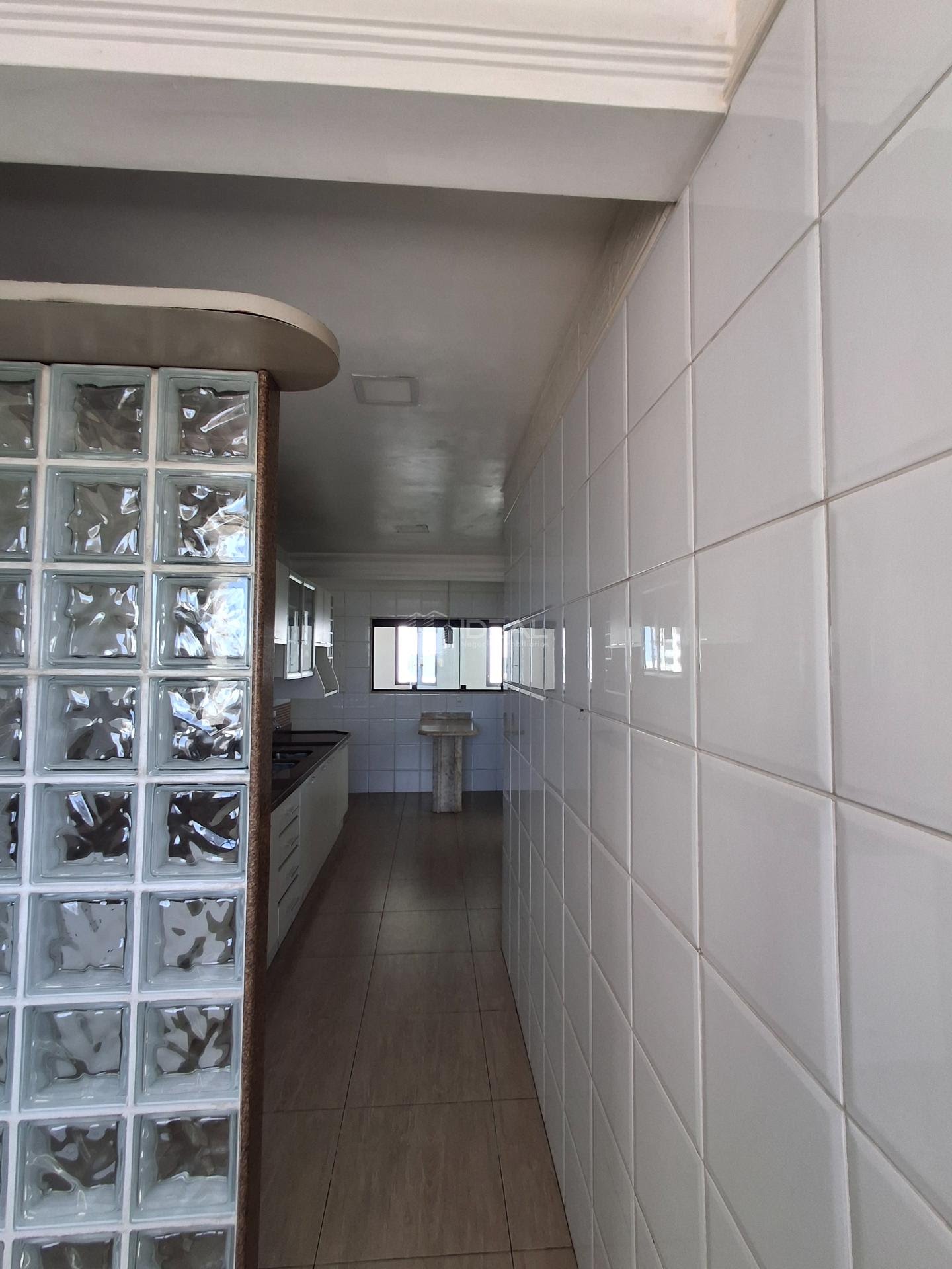 Apartamento à venda com 3 quartos, 2 suítes e 2 vagas no Centro, Campos dos Goytacazes (RJ) — foto 12 de 30