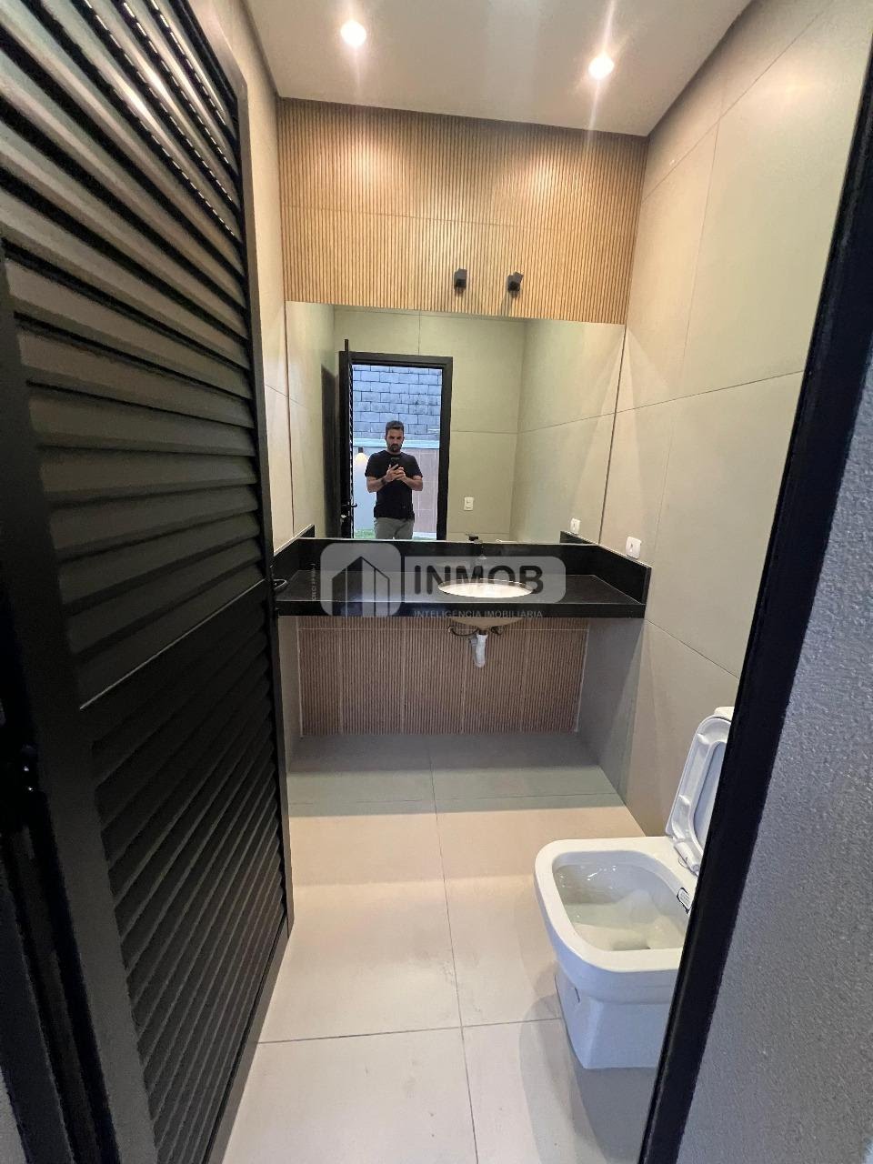 Casa à venda com 4 quartos, 4 suítes, 4 vagas e 250m² no Caminho Novo, Tremembé (SP) — foto 24 de 28