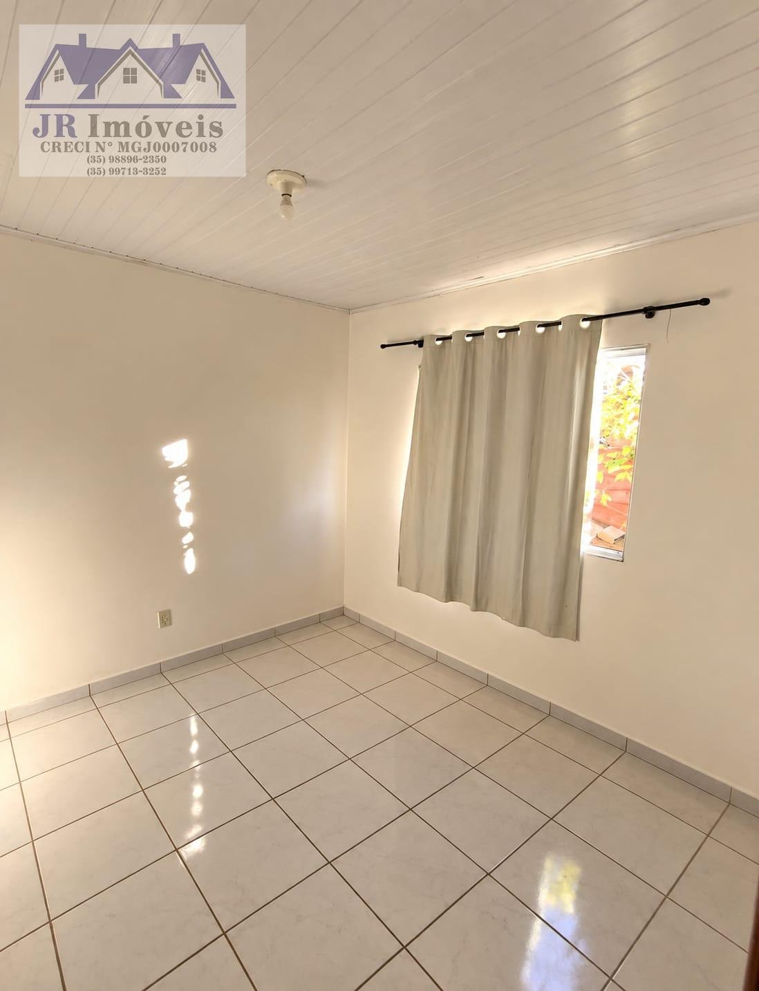 Casa à venda com 2 quartos, 1 banheiro, 1 vaga e 50m² no Rebourgeon, Itajubá (MG) — foto 9 de 9