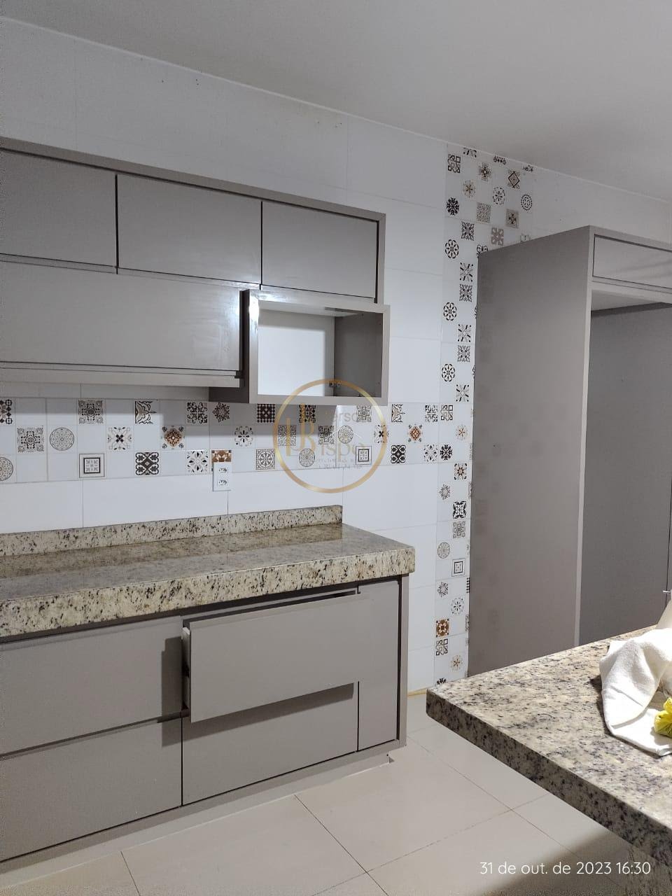Apartamento à venda com 3 quartos, 1 suíte, 1 vaga e 80m² no Tabapiri, Porto Seguro (BA) — foto 2 de 28
