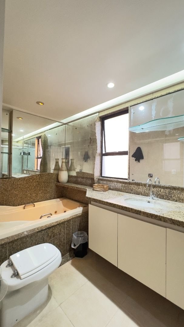 Apartamento à venda com 4 quartos, 3 suítes e 475m² no Espinheiro, Recife (PE) — foto 19 de 30