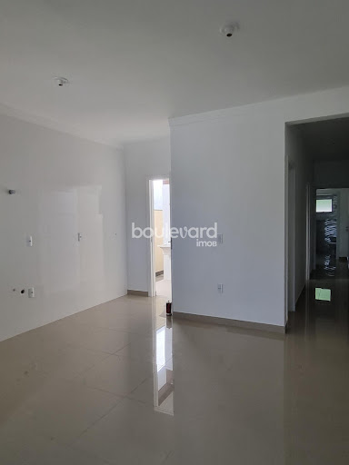 Casa com 02 dormitórios I 1 Suíte I Sertão do Maruim | São José