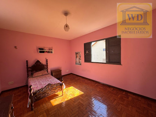Compre casa no bairro São Jorge-  Barbacena