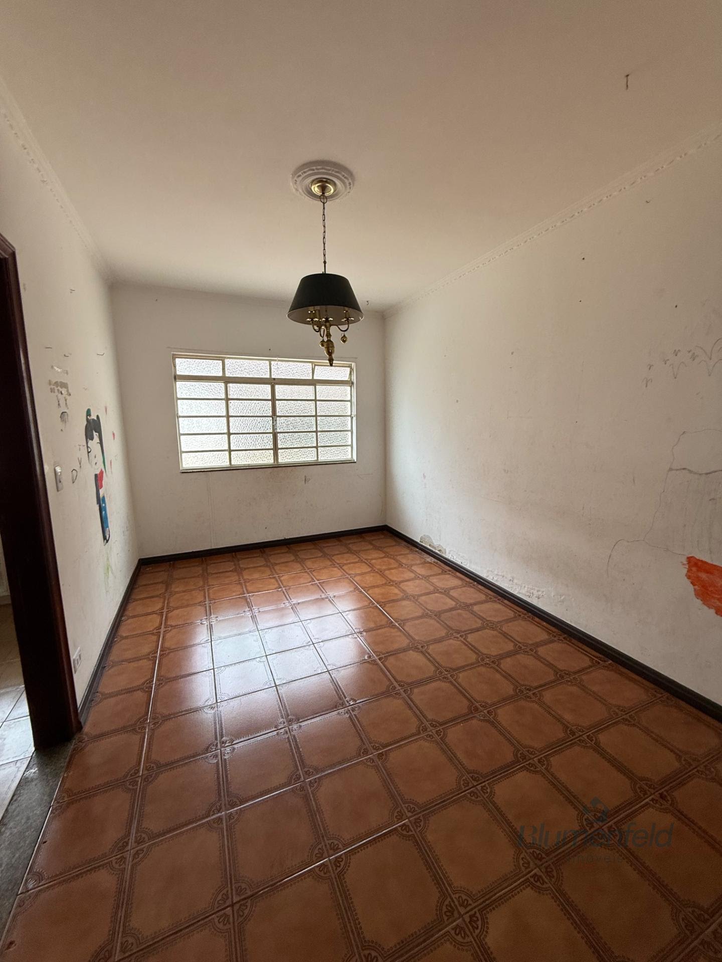 Casa à venda com 3 quartos, 1 suíte, 5 vagas e 300m² no Condomínio Arujazinho IV, Arujá (SP) — foto 7 de 14