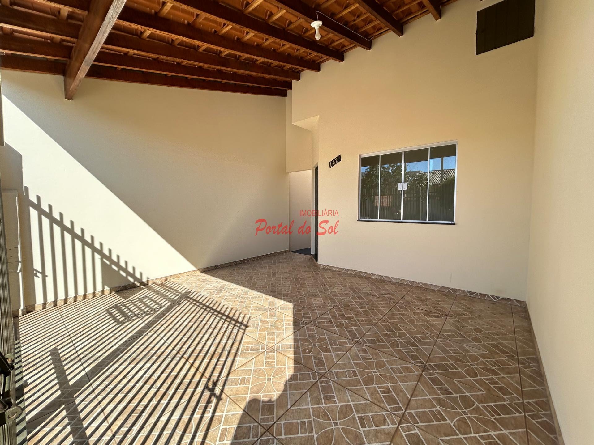 Casa à venda com 2 quartos, 1 banheiro e 2 vagas no Parque Pavão III, Santo Antônio da Platina (PR) — foto 2 de 9