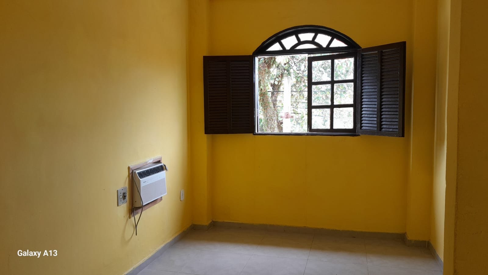 Casa à venda com 3 quartos, 2 suítes, 2 vagas e 180m² no Guaratiba, Rio de Janeiro (RJ) — foto 8 de 13