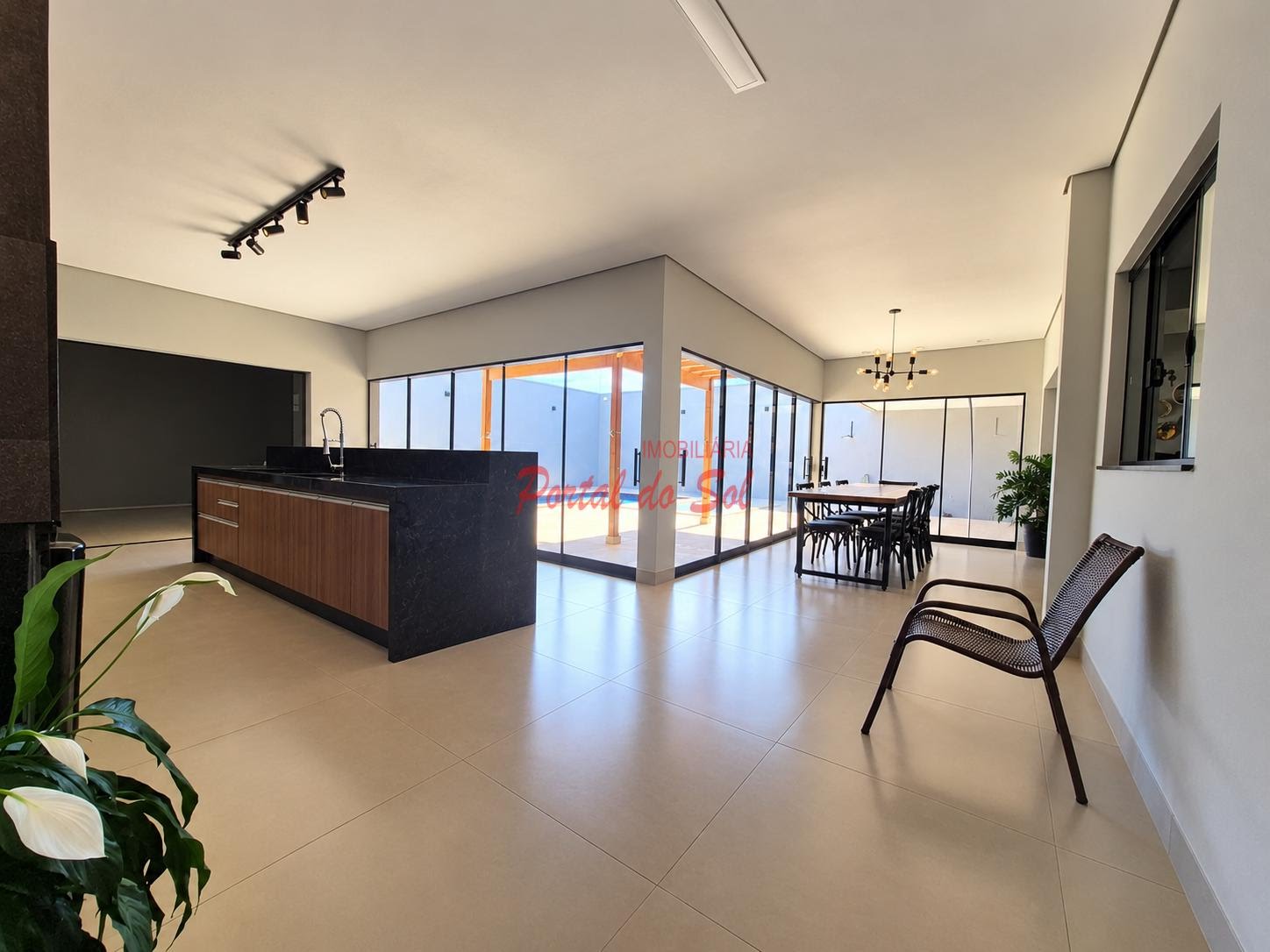 Casa à venda com 3 quartos, 1 suíte, 2 vagas e 300m² no Jardim Santa Crescência, Santo Antônio da Platina (PR) — foto 20 de 23