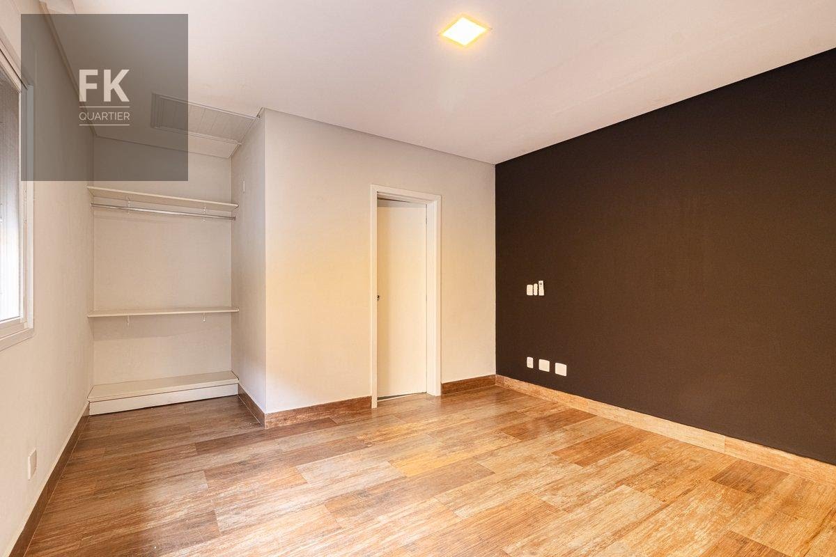 Casa à venda com 4 quartos, 4 suítes, 6 vagas e 430m² no Alphaville, Santana de Parnaíba (SP) — foto 23 de 30