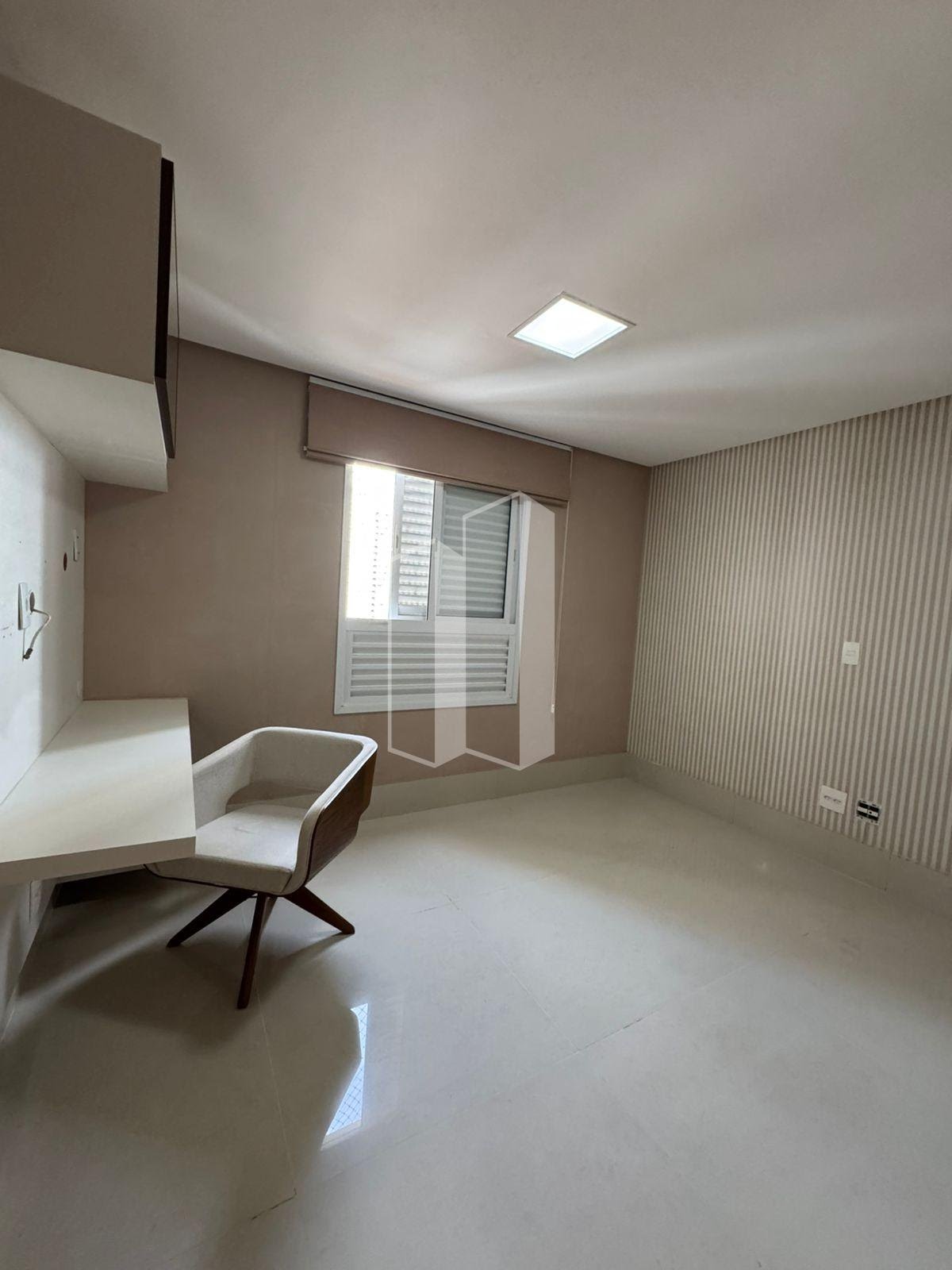 Apartamento à venda com 3 quartos, 3 suítes, 2 vagas e 126m² no Setor Bueno, Goiânia (GO) — foto 23 de 25