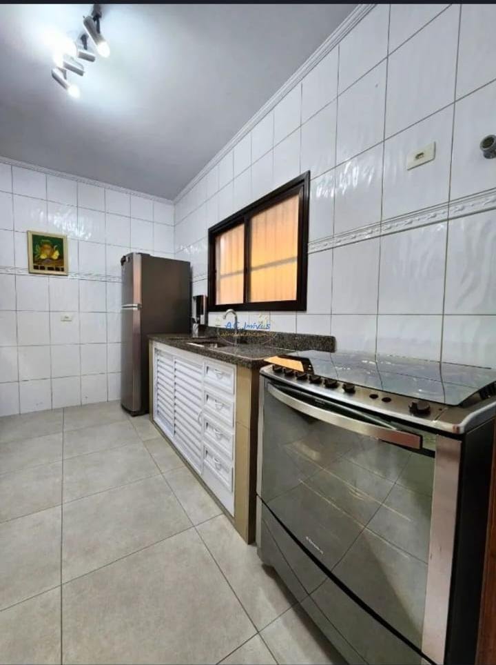Casa à venda com 2 quartos, 2 suítes, 2 vagas e 89m² no Guilhermina, Praia Grande (SP) — foto 20 de 23
