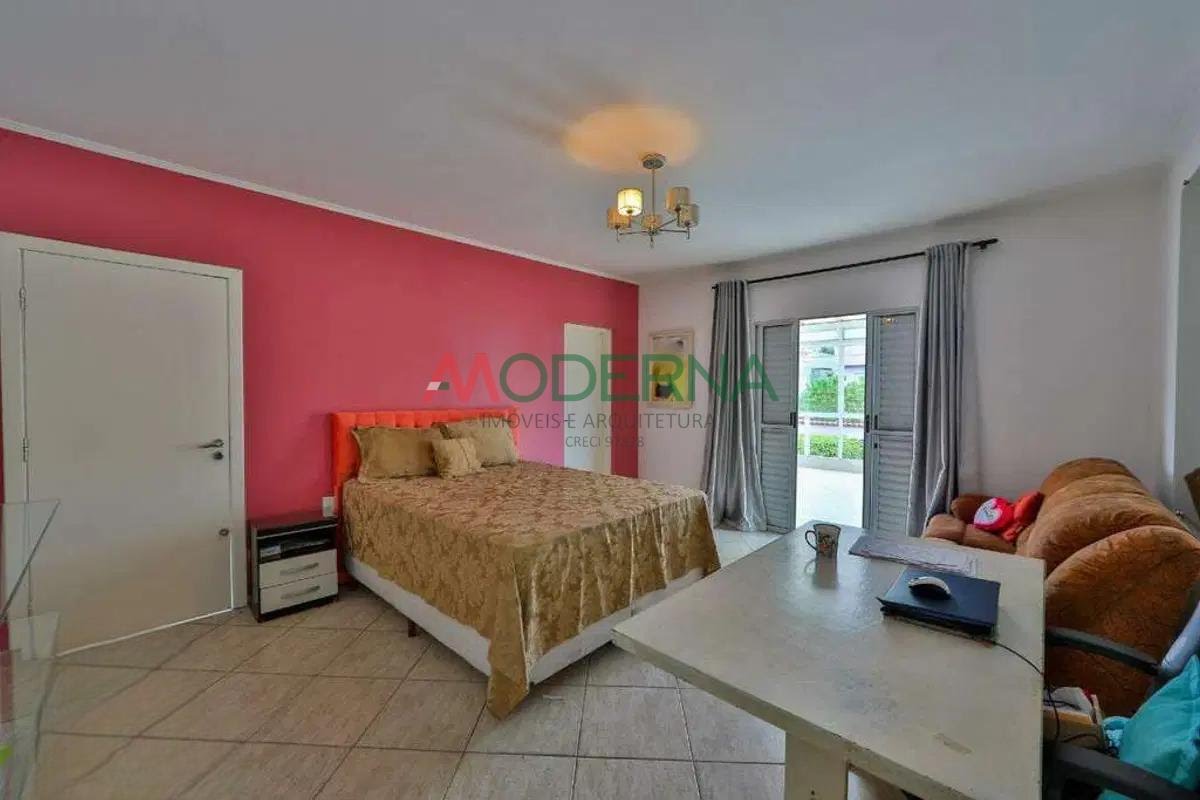 Casa à venda com 4 quartos, 2 suítes, 4 vagas e 280m² no Paulicéia, São Bernardo do Campo (SP) — foto 12 de 25