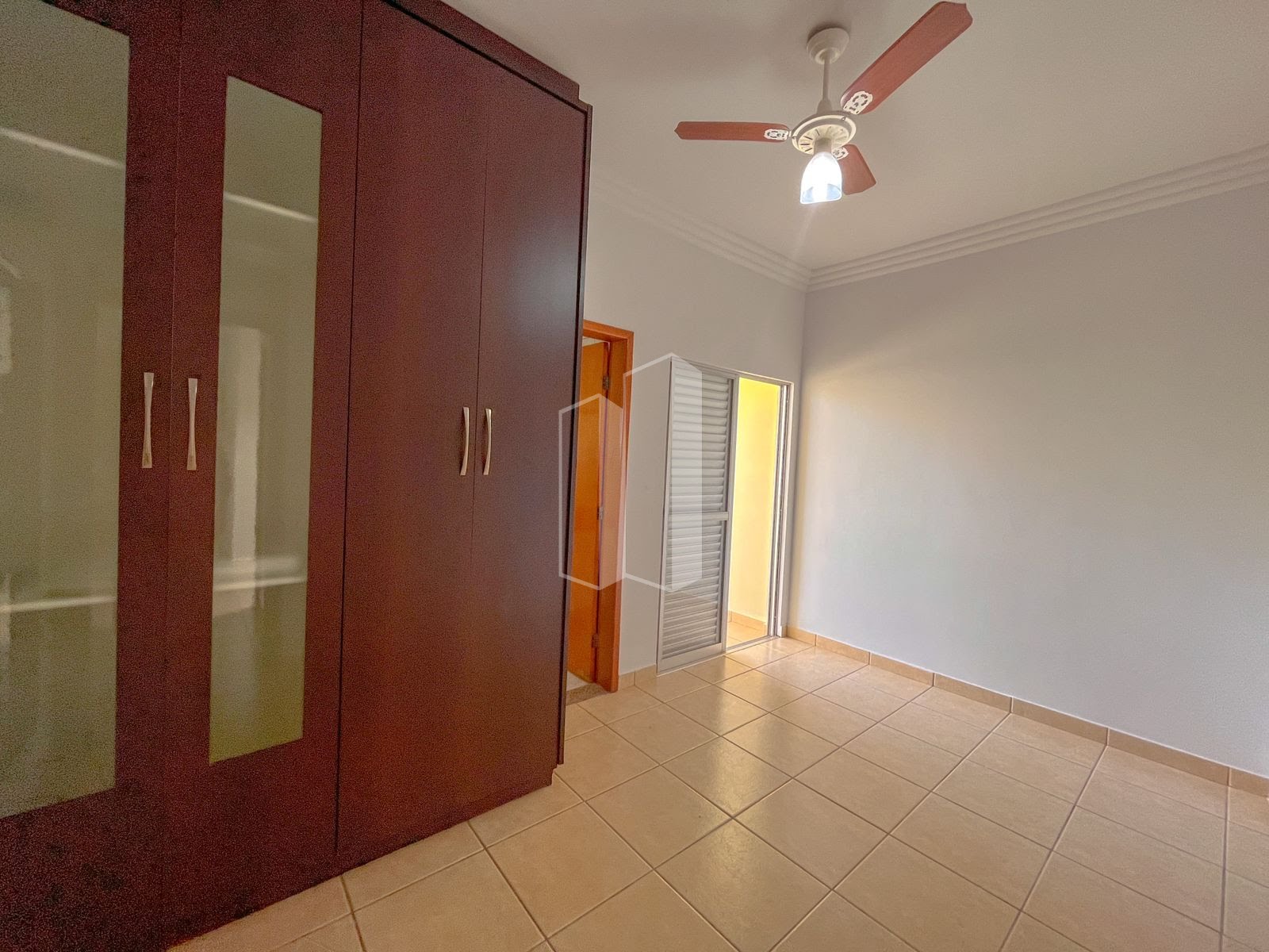 Casa à venda com 4 quartos, 2 suítes, 4 vagas e 189m² no Jardim Atlântico, Goiânia (GO) — foto 19 de 23