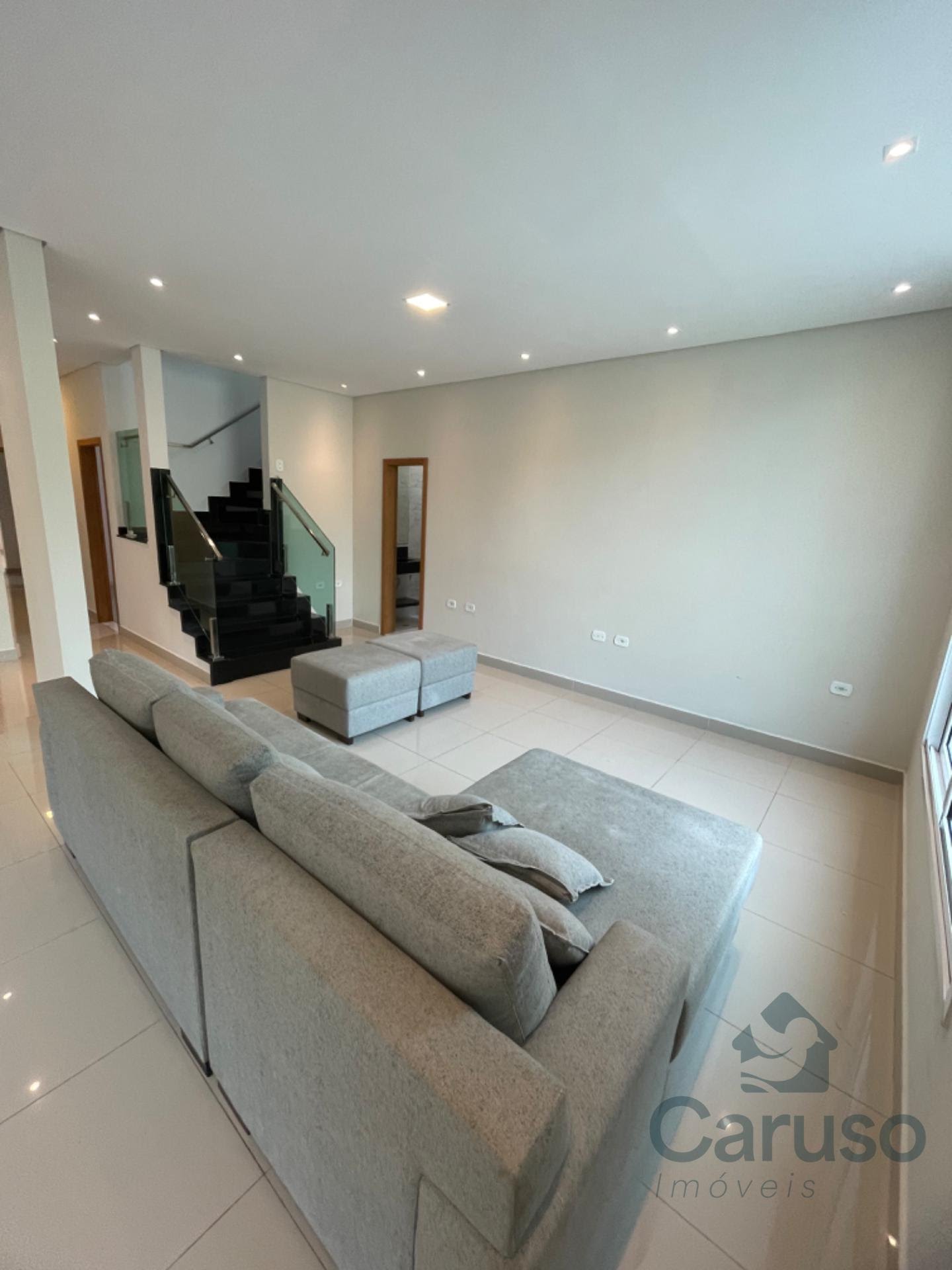 Casa à venda com 4 quartos, 4 suítes, 6 vagas e 407m² no Condomínio Country Club, Arujá (SP) — foto 7 de 30