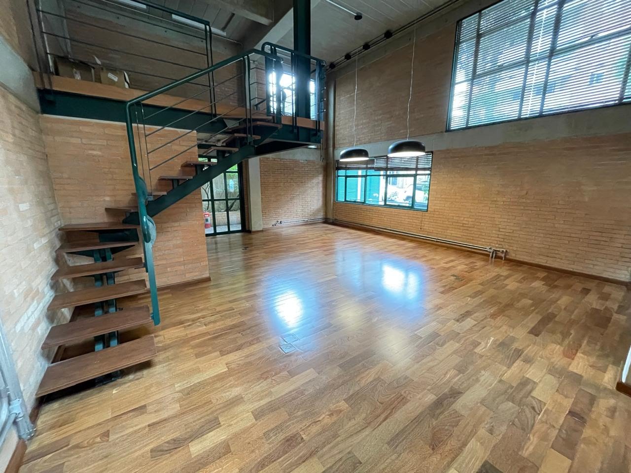 Conjunto Comercial para Locação Rua Fidalga, Vila Madalena/SP