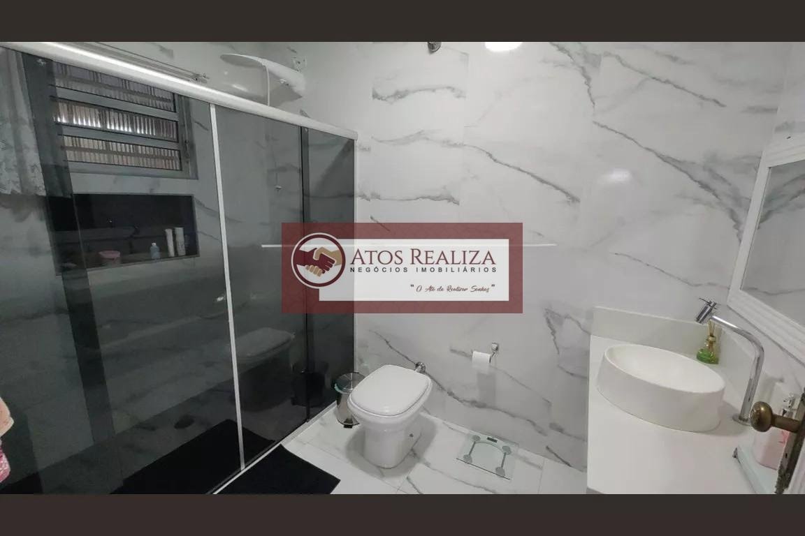 Casa à venda com 3 quartos, 1 suíte, 4 vagas e 206m² no Bolsão de Interlagos, São Paulo (SP) — foto 8 de 19