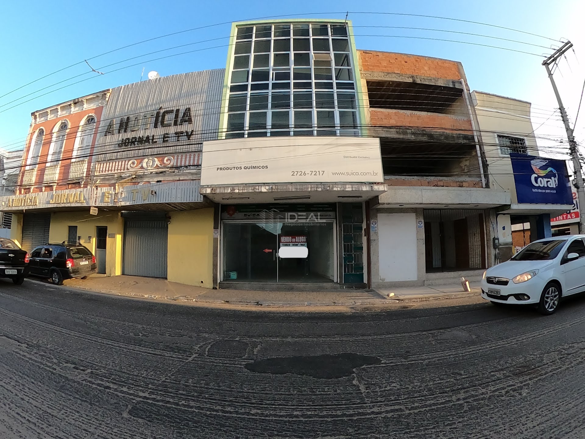 Prédio inteiro para venda ou locação no Centro - Campos dos Goytacazes, RJ