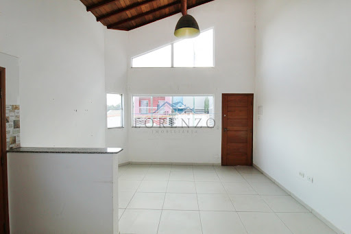 Sala de estar e cozinha