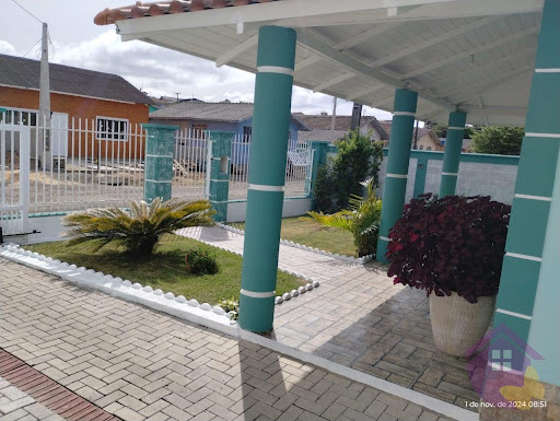 Casa em Guarujá  -  Lages