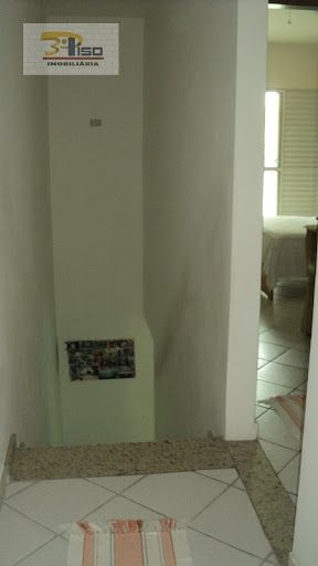 escada corredor